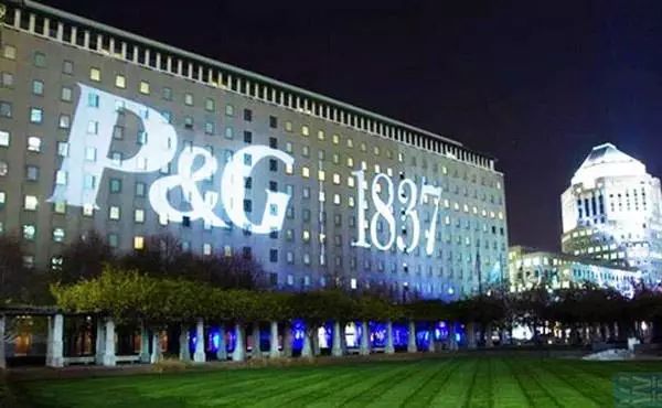 砍掉200多品牌，营销界“黄埔军校”业绩*退倒**十年，谁动了大哥的奶酪？