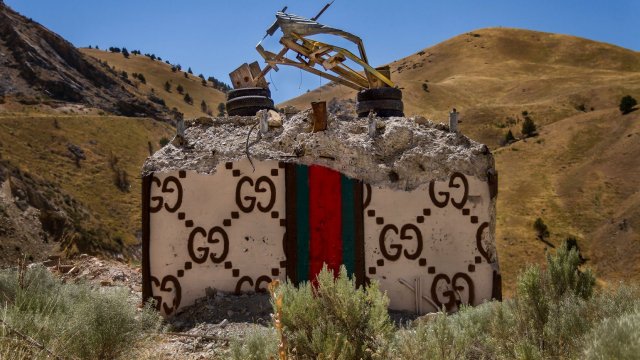 这片秘密废墟里藏着的包包，都是经典中的经典