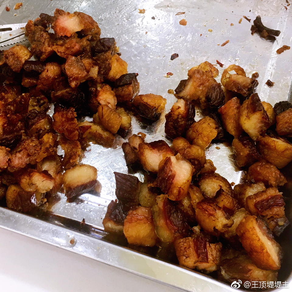 现烤的牛肉干真好吃,现烤牛肉干口味齐全