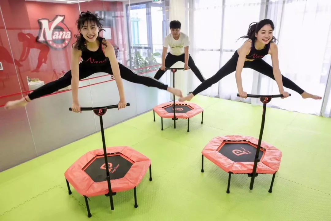 体博会轮滑嘉年华,体博会单杠