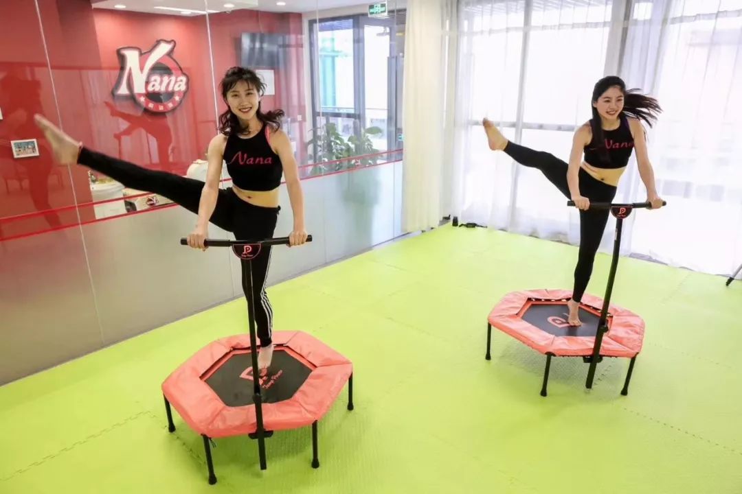 体博会轮滑嘉年华,体博会单杠