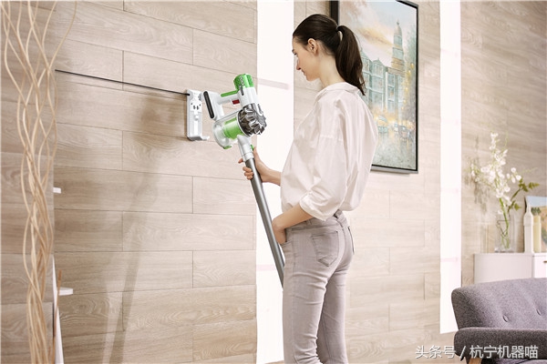 手持吸尘器选购,手持吸尘器哪款好用又实惠