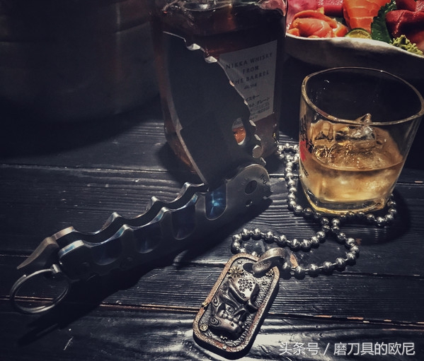 户外生存必备武器大全,户外求生必备的十大装备