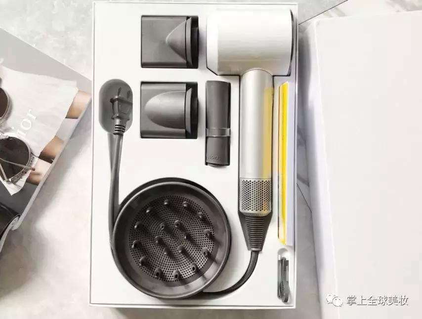 最不建议买的戴森吹风机,我为什么花三千块钱买戴森吹风机