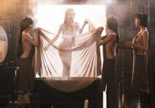 皇后命令所有宫女把裤裆都缝住，没想到后来……