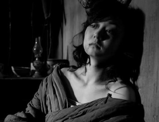 日军对*安妇慰**有过什么折磨？逃生者拿出这个东西揭开日军罪行！