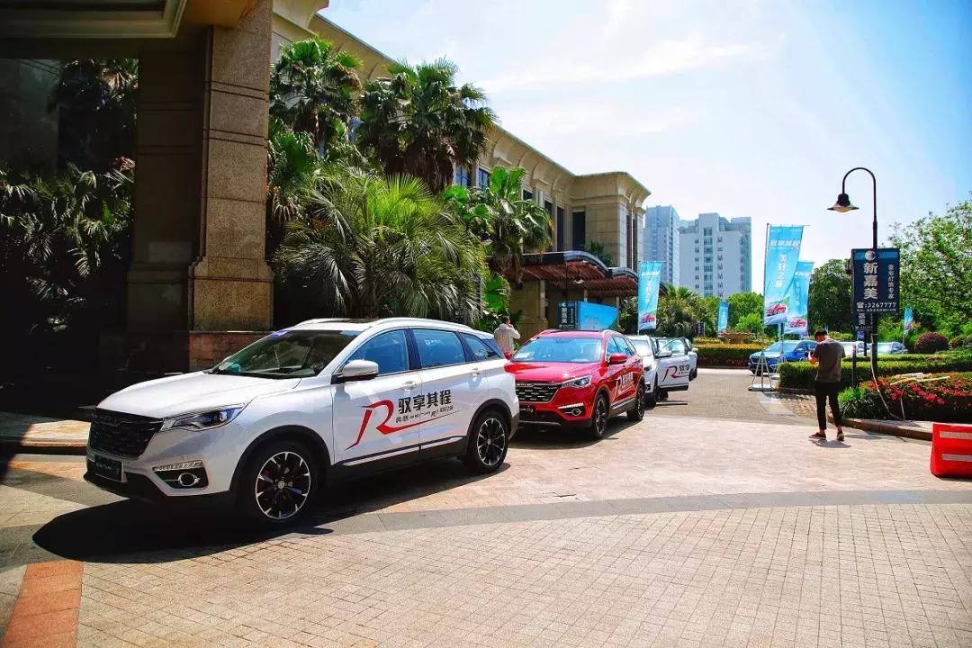 舒适与操控兼得的车,智能和科技完美并存动态试驾体验