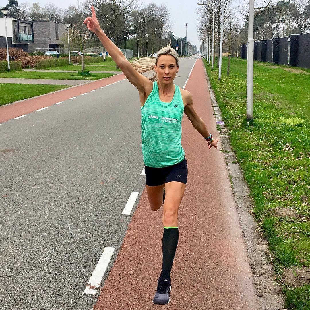 跑完步小腿肌肉酸痛什么原因,跑完半马小腿肌肉酸痛怎么办