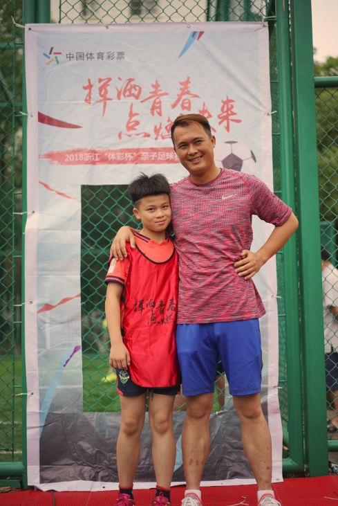 足球场上父子兵,足球中的父子档