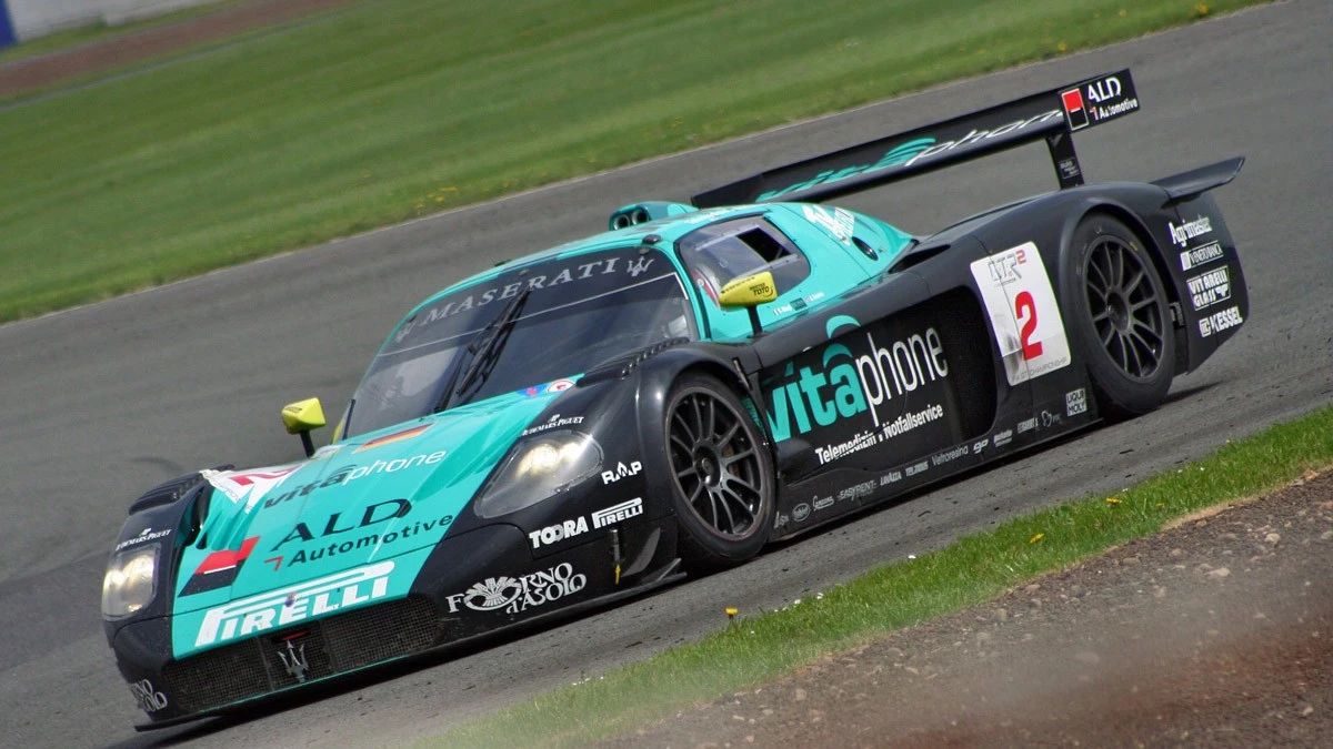 能合法上路的顶级赛车,国内目前唯一合法上路的赛车