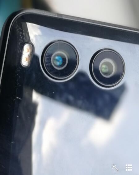 锤子坚果r1屏幕维修,锤子坚果r1最新消息