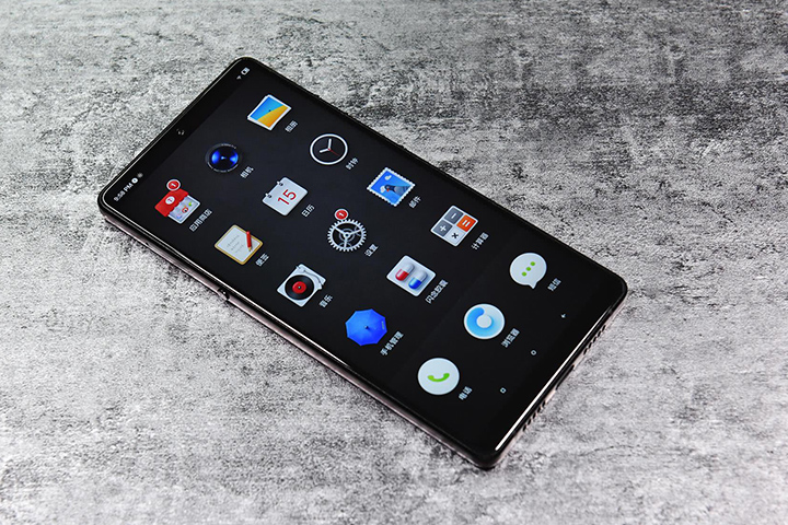 坚果r1摄像头更换,锤子坚果r1不对焦换摄像头