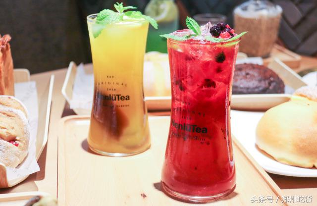 网红茶饮的鼻祖级大佬来熙地港啦，还有买一赠一！