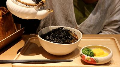 网红茶饮的鼻祖级大佬来熙地港啦，还有买一赠一！