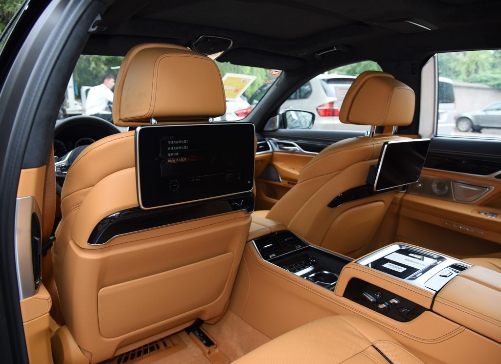 汽车哪些功能是鸡肋配置,买车最糊弄人的六大鸡肋配置