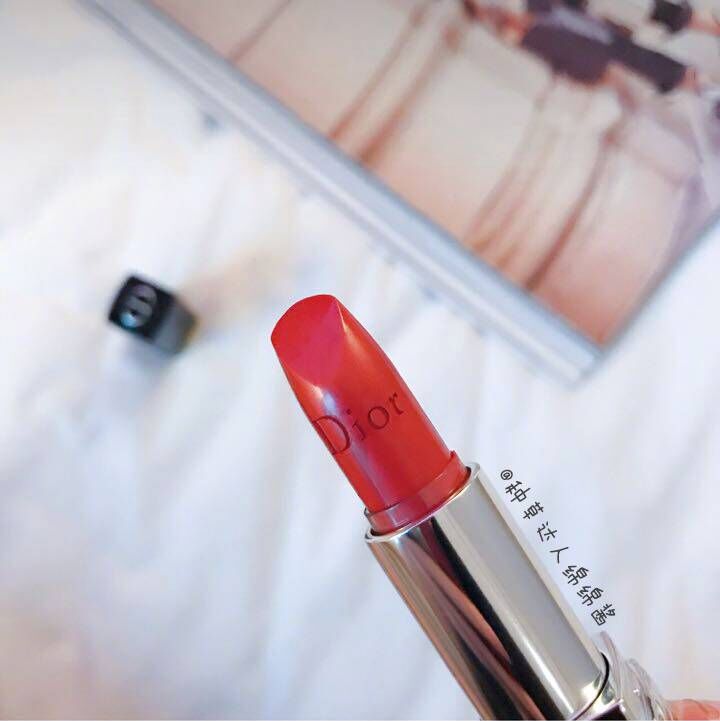 哪款口红显白又好又便宜,口红哪款好又实惠