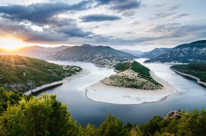 欧洲国家最值得去的旅游地方,欧洲消费最便宜的国家