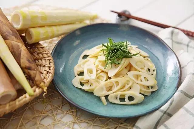 灶间日月长｜来驿雲笋之宴，体验顶尖的味蕾享受