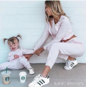 ins女博主穿衣搭配,ins博主亲子装搭配