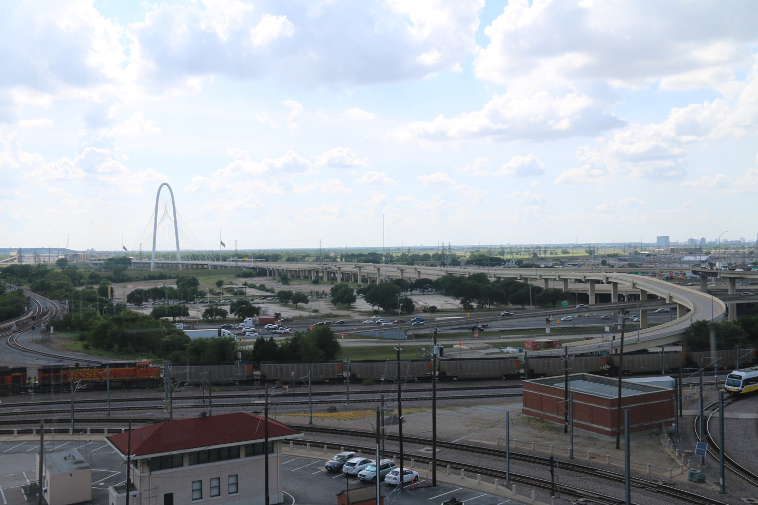 美国达拉斯算大城市吗,美国第九大都会亚特兰大