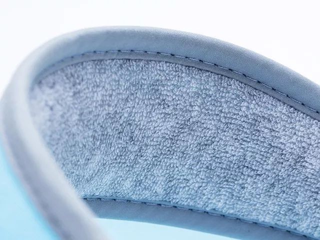 陈小春带应采儿上节目,陈小春和应采儿爸爸去哪儿秀恩爱