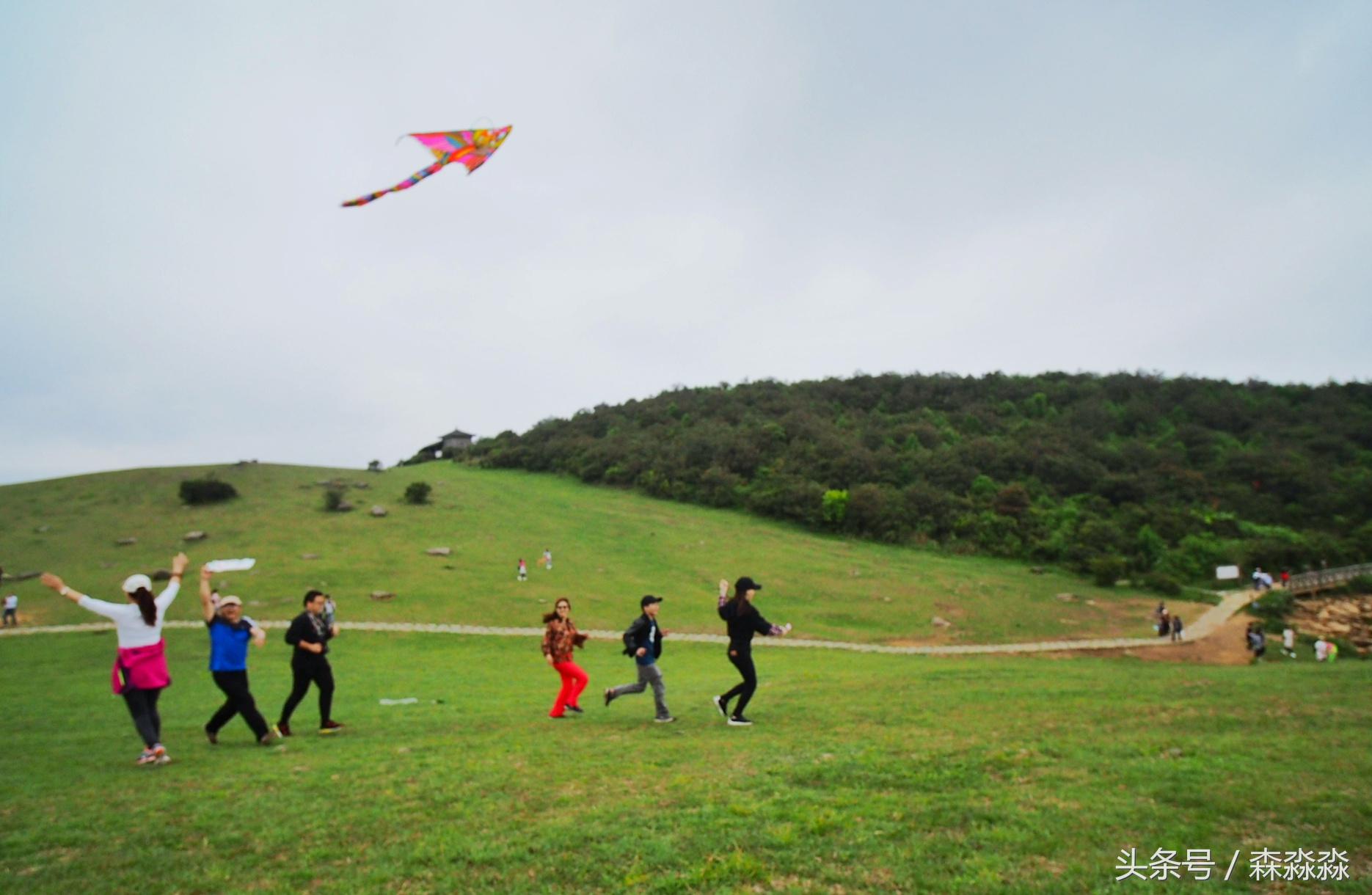 火山爆发后形成的著名景点,火山喷发会形成哪些景点