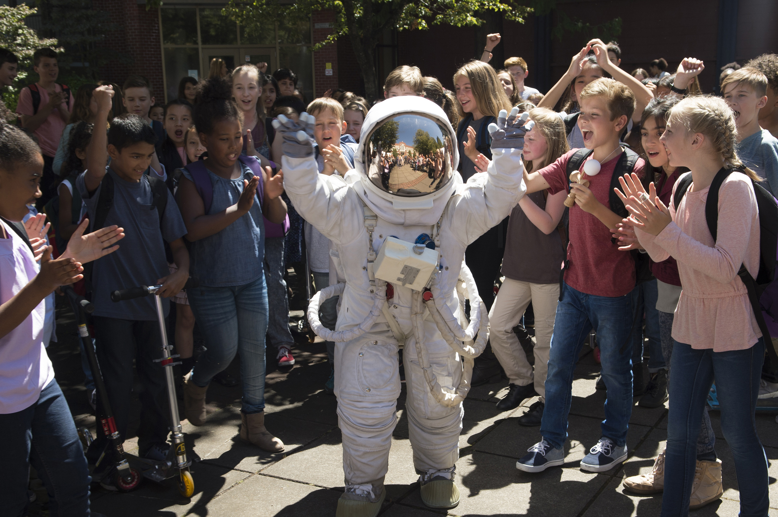 奇迹男孩wonder中英双语在线阅读,奇迹男孩wonder电影剪辑