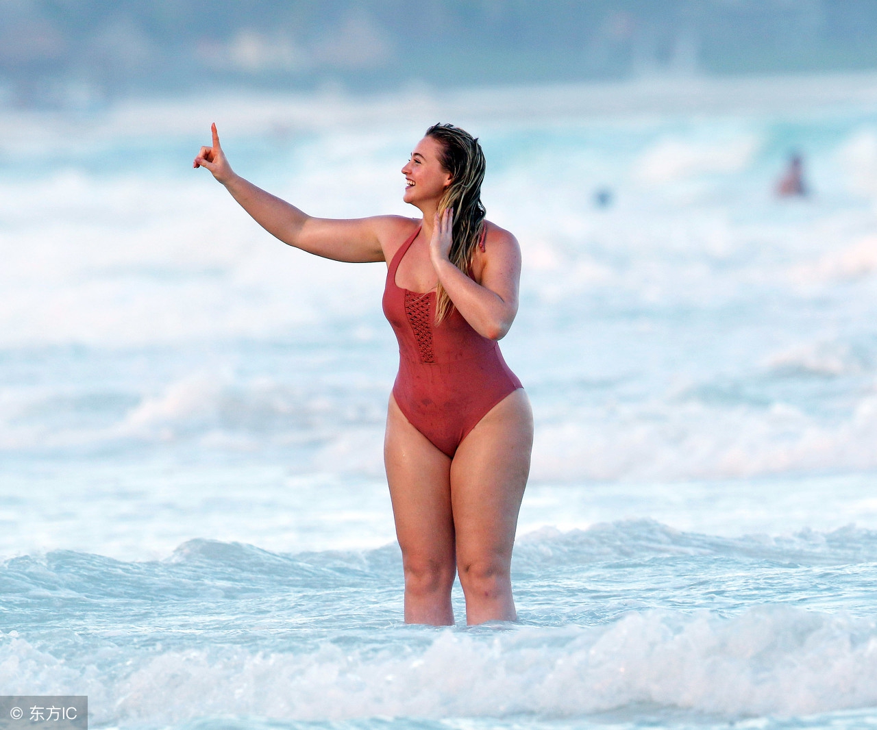 胖不要紧,只要穿对衣服,200斤也能显瘦,穿出大明星气场