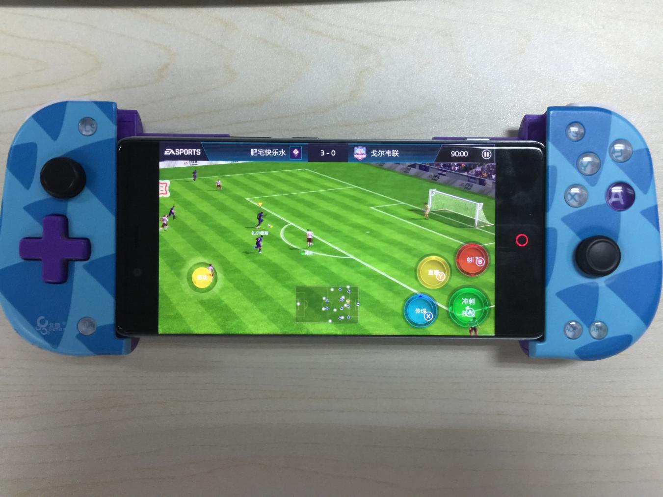 最新版fifa足球世界测试服下载,fifa足球世界手游手柄怎么玩