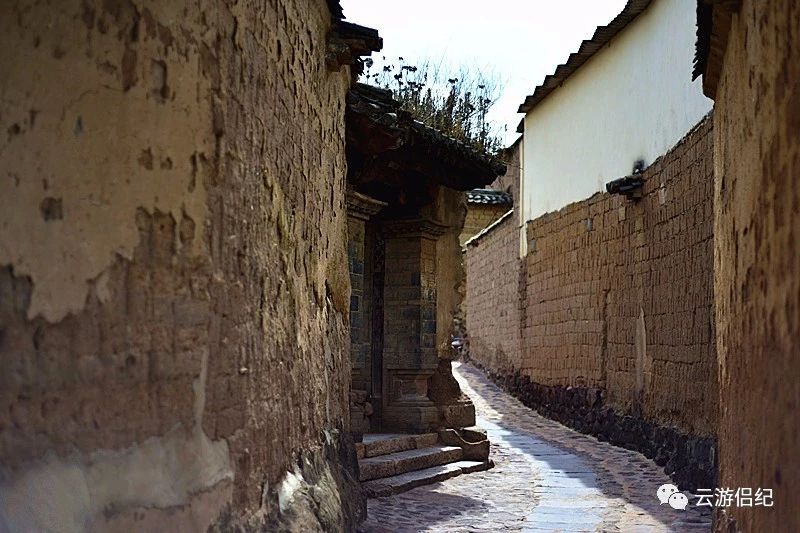 与“十二道锋味”撞满怀