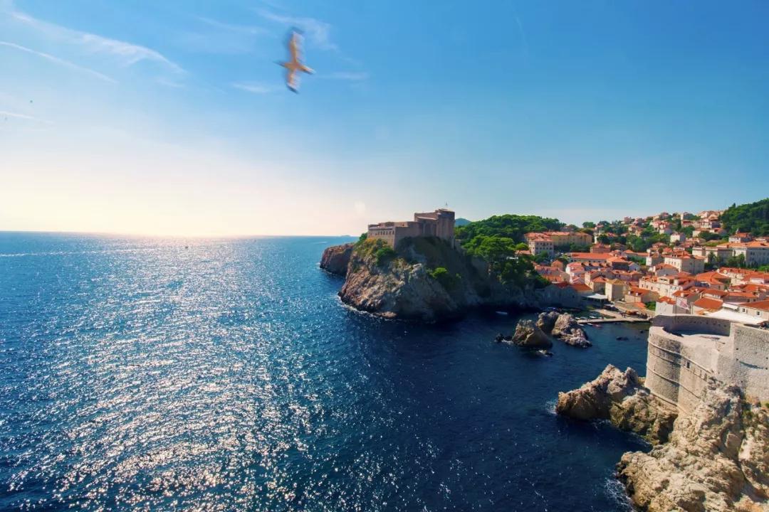 一杯咖啡50块钱,一杯咖啡5元