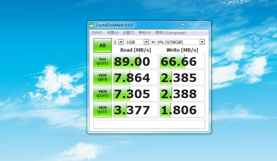 东芝m303e和microsd哪个好,东芝m303存储卡怎么样