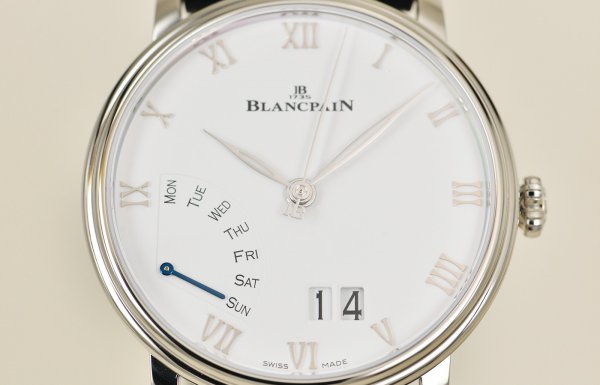 宝珀五十噚精钢钛合金陶瓷表圈,避开热门款选择宝珀开创系列腕表