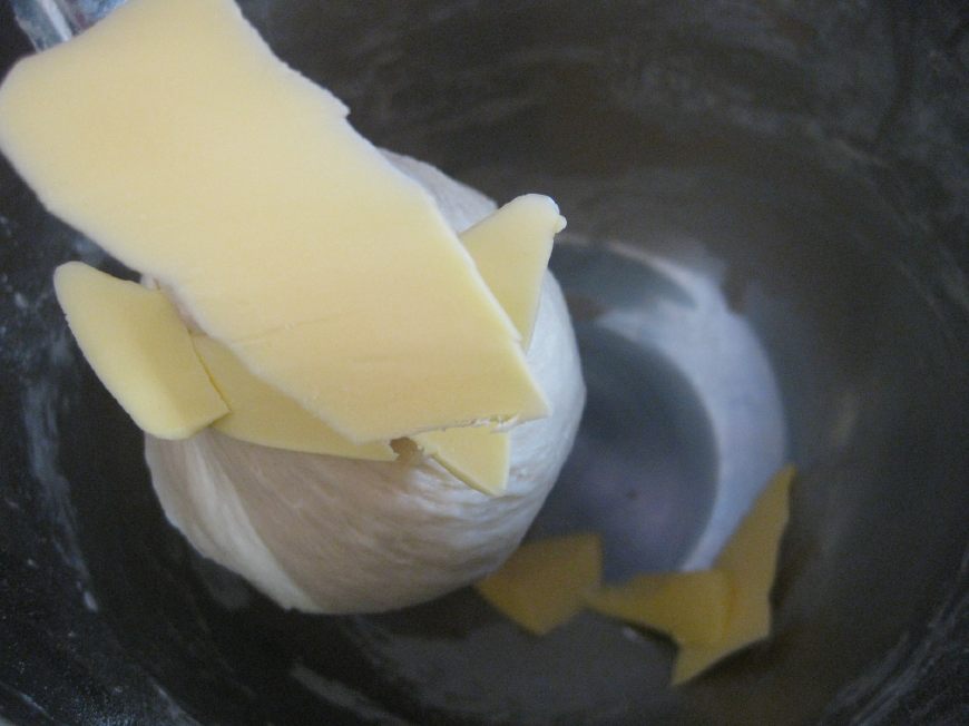 一款松软香甜的面包免揉超快手,无黄油面包配方及烘焙方法