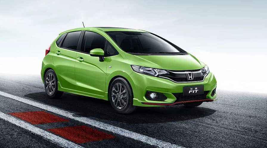 大众poloplus和本田飞度哪个好,大众polo丰田威驰本田飞度