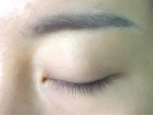 既好看又好用的眼影,5款眼影让眼妆更迷人