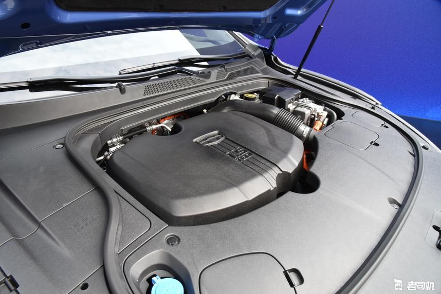 吉利博瑞ge2019款新能源混插版,大美中国车2020款博瑞ge焕新而来