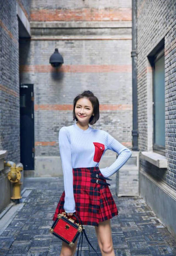 miss回应负面问题后再引网友争论,miss回应上miss梗