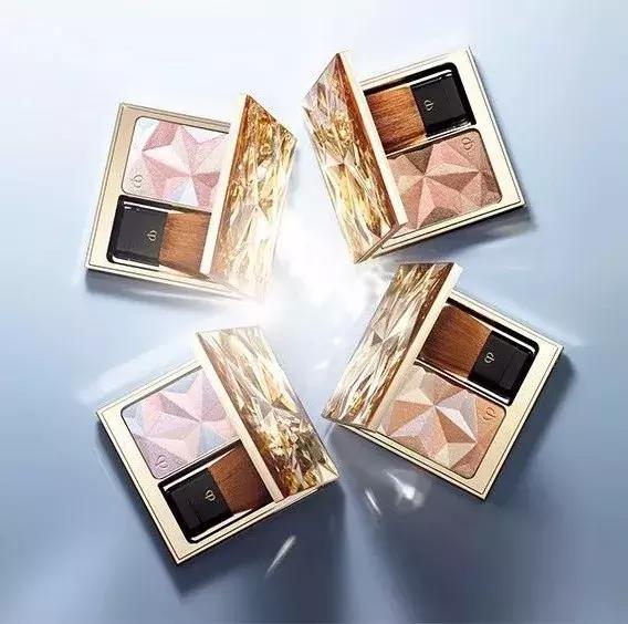 肉肉脸基础差怎么画成骨感脸,圆脸怎么画才显脸小