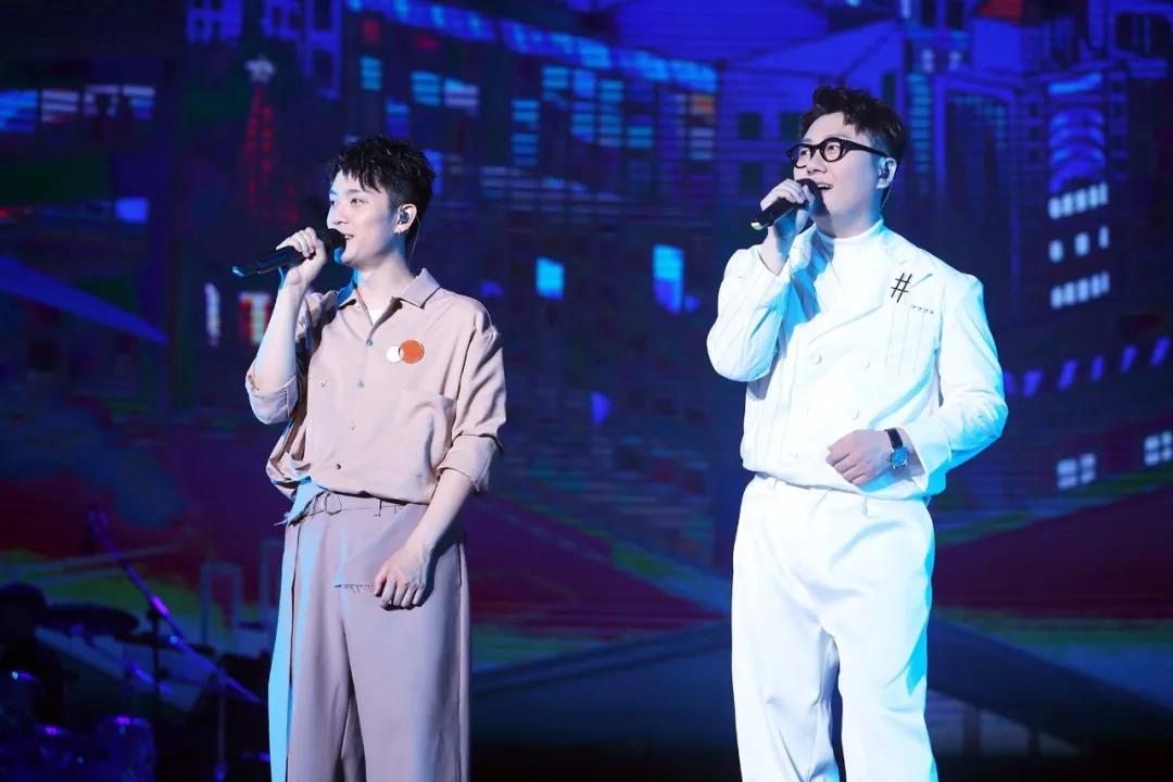 *票开**丨上半年最后一次长假，去上海见他们……