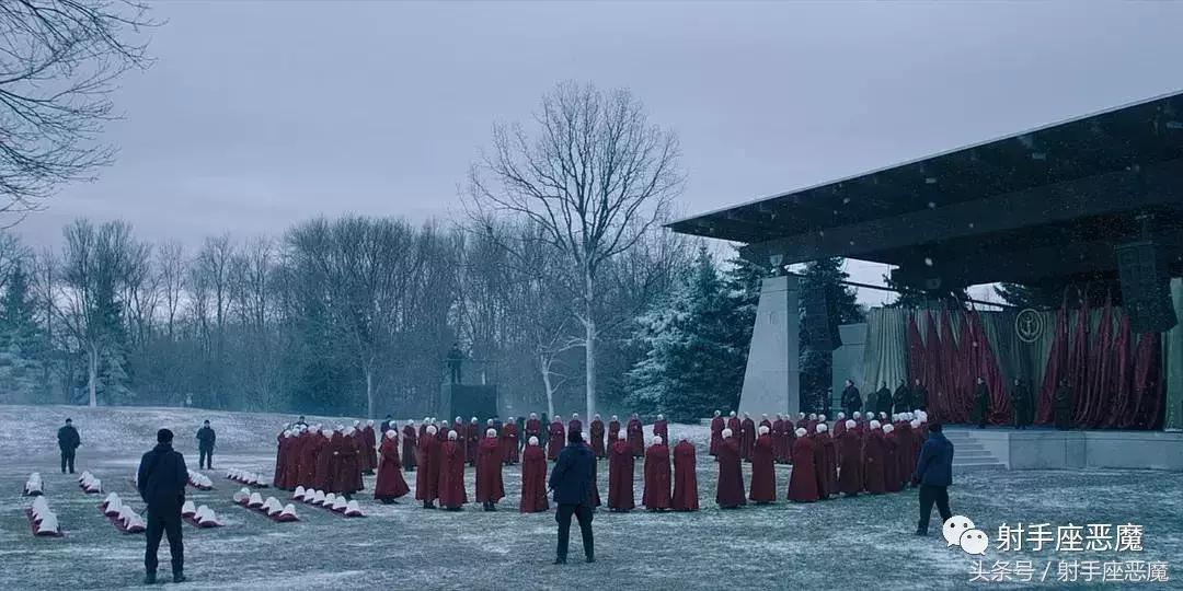 《使女的故事》他们只用了6步，就使女性沦为行走的子宫