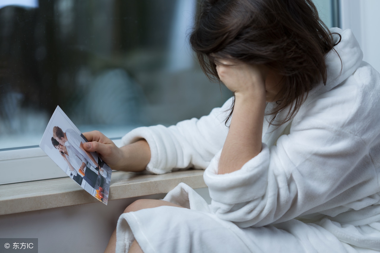 一个男的总是纠结,大龄青年耿耿于怀