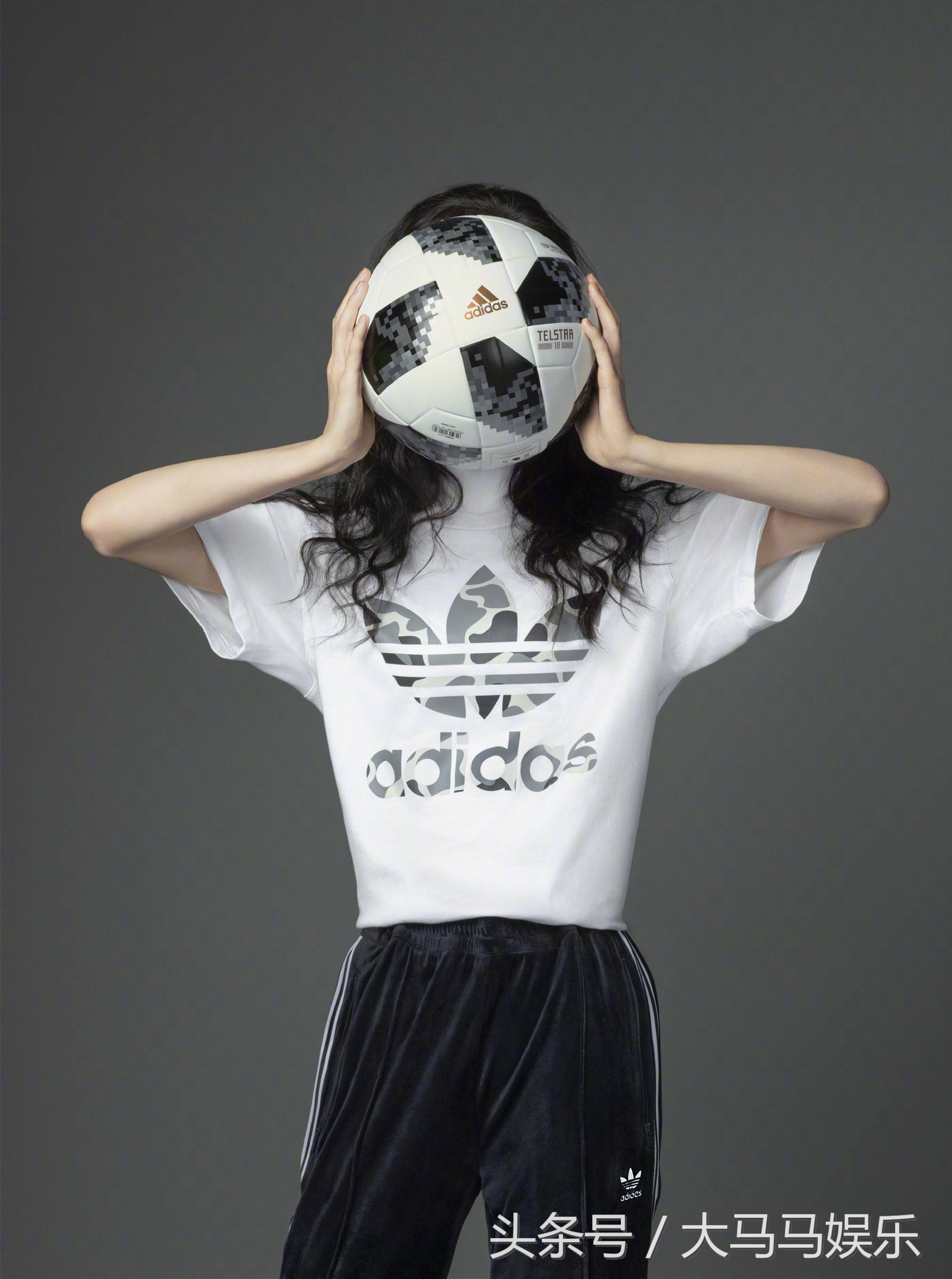 易烊千玺迪丽热巴广告,迪丽热巴和易烊千玺演古装戏