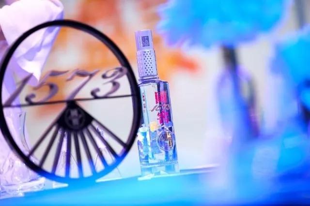 国窖1573世界杯,俄罗斯世界杯限量酒