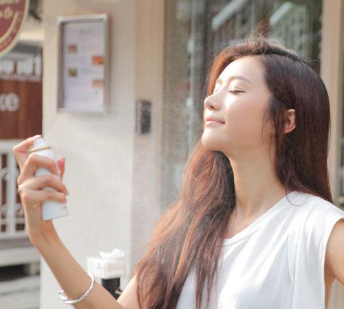 防晒在家里需要天天涂吗,你晒黑了以后擦防晒霜还能白吗