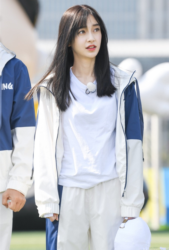 奔跑吧兄弟杨颖穿礼服出场,奔跑吧兄弟杨颖杨幂张云龙