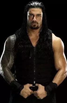 wwe罗曼雷恩斯的防弹衣,wwe美国职业摔角罗曼穿短袖