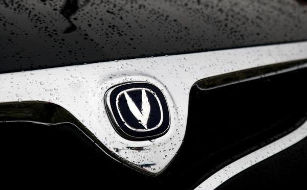 吉利和wey哪个好,领克wey长安高端品牌