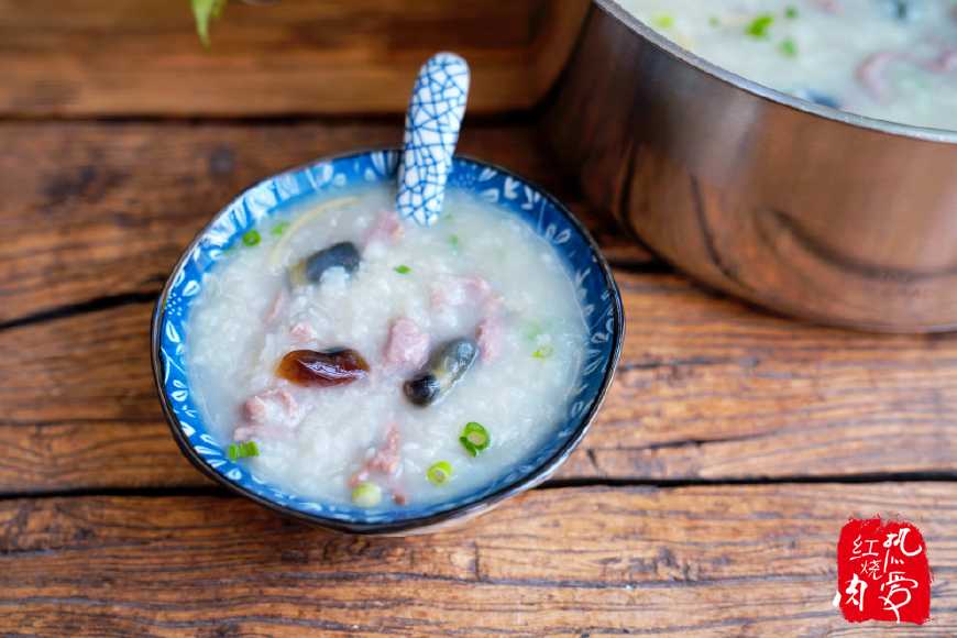 熬粥怎么粘稠水和米的比例,如何熬粥才能把粥熬得粘稠