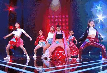 倒计时10天SoccerGirls全体集合！杭州之家APP女主播选拔赛来了